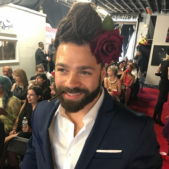 Meet your Posher, Michaelangelo - Picture 1 of 1